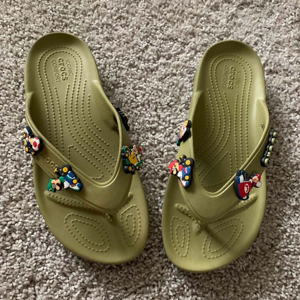 Crocs